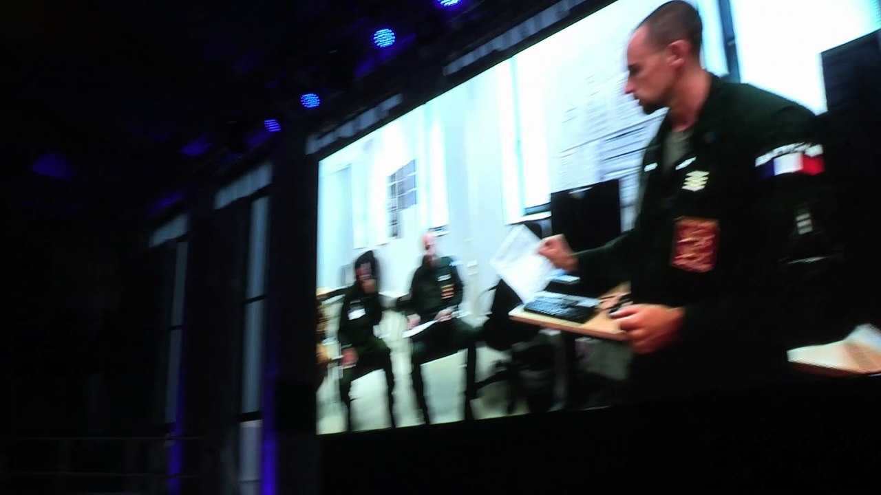 Le Rafale B01 à Aérocampus - Dassault Aviation