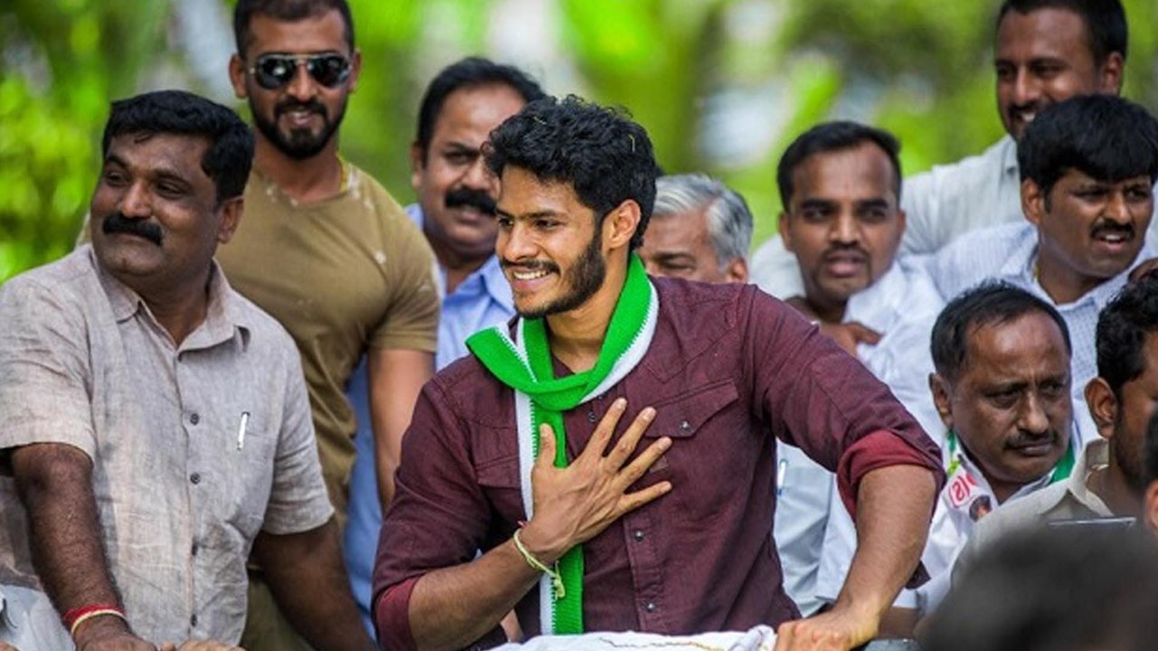 Lok Sabha Elections 2019 : ನಿಖಿಲ್ ಕುಮಾರಸ್ವಾಮಿ ವಿರುದ್ಧ ಶುರುವಾಯ್ತು ಟ್ವಿಟ್ಟರ್ ಅಭಿಯಾನ | Oneindia Kannada