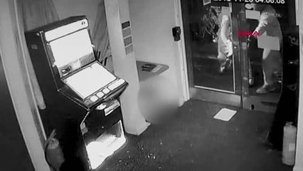 Dha Dış - Hırsızların Planını 'sis Makinesi' Bozdu