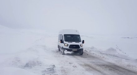 Tipi Yolu Kapattı,55 Kişi Mahsur Kaldı