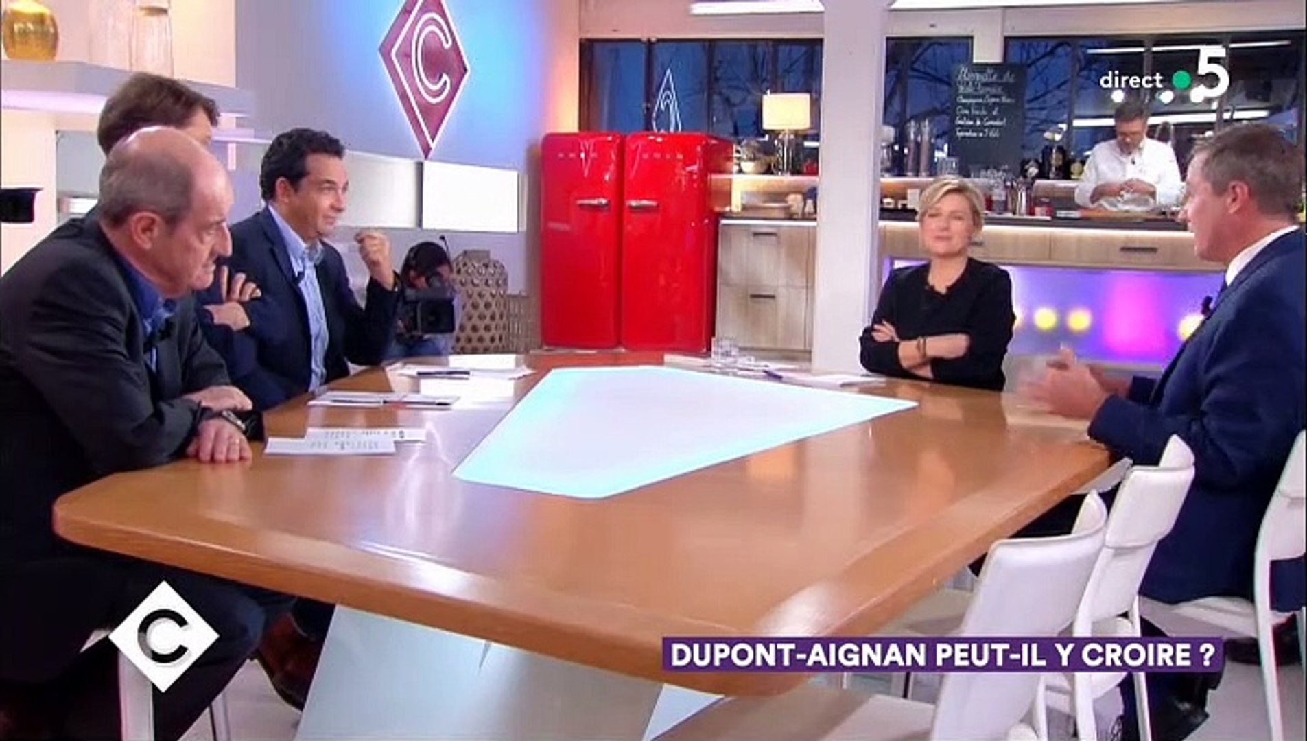 Anne Elisabeth Lemoine Exclut Nicolas Dupont Aignan De C A Vous Apres Un Vif Accrochage Avec Patrick Cohen Video Dailymotion