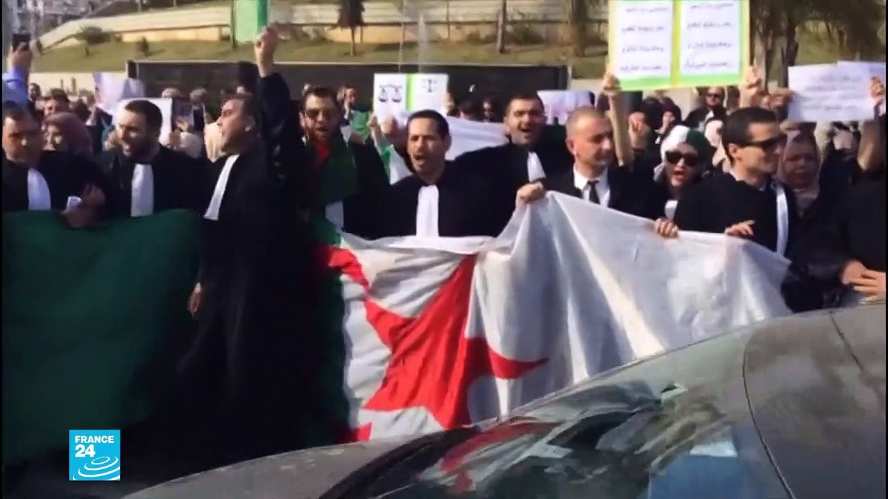 20190307- المحامون في الجزائري يتطوعون للدفاع ع...