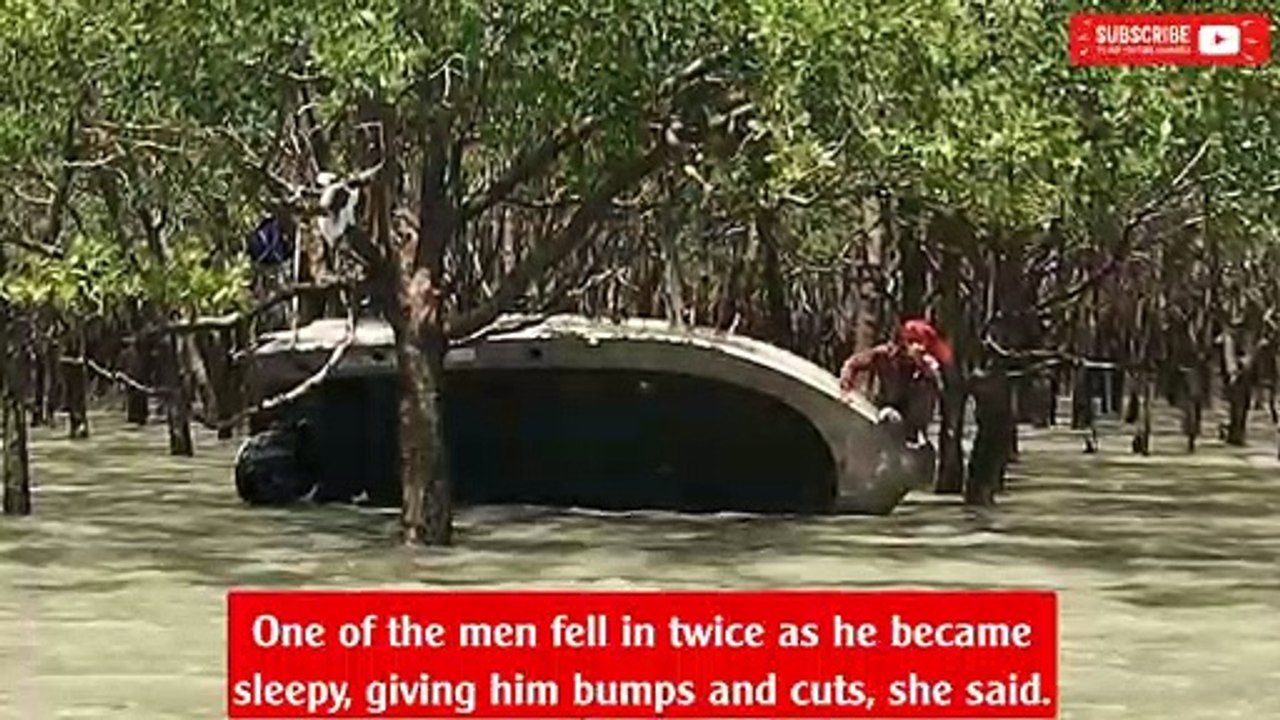 Stranded fishermen circled by croc in Kakadu river