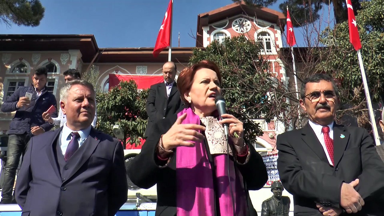 Akşener: 'Kadınlara söylüyorum, o anne terliğini atın. Niye atın? Çünkü o kulağın çekilmesi lazım' - Denizli