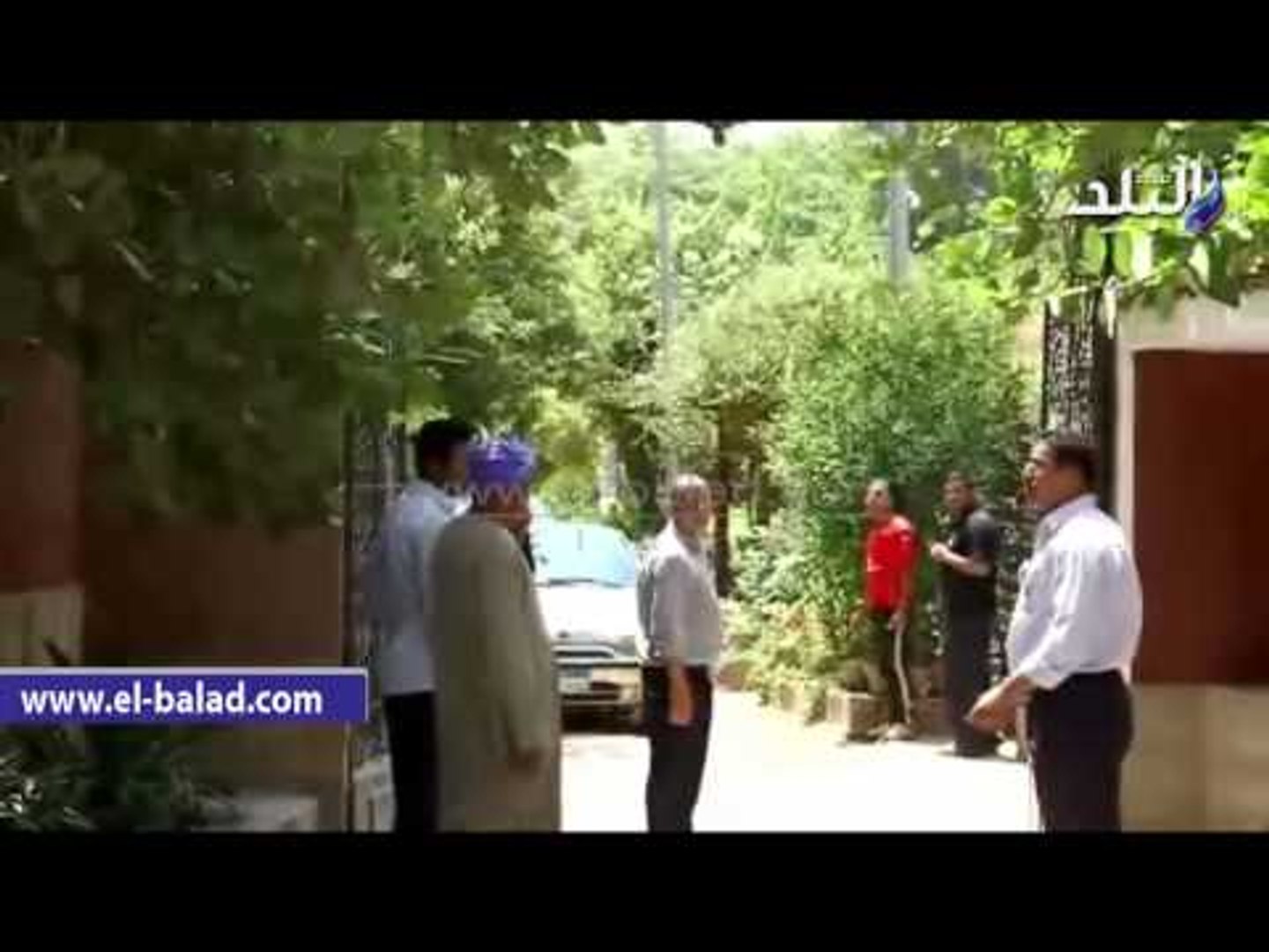 لحظة خروج جثمان "عمر الشريف" من مستشفى بهمن بحلوان - فيديو Dailymotion