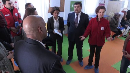 UNICEF Türkiye Temsilcisi Duamelle, Suriyeliler ile buluştu - GAZİANTEP