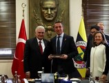 Binali Yıldırım, Fenerbahçe Başkanı Ali Koç'u Ziyaret Etti