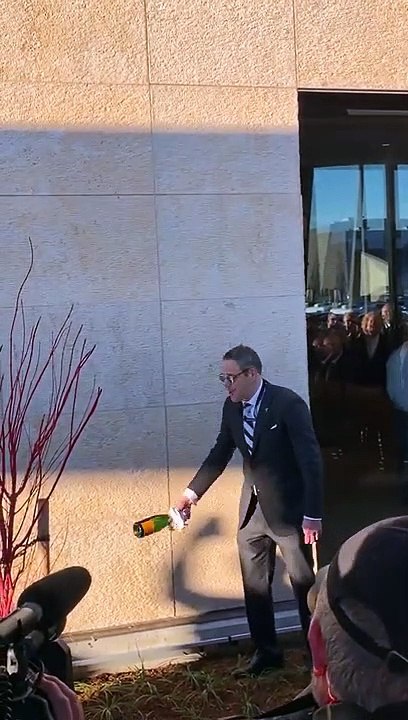 [Fail] Baptiser un bâtiment