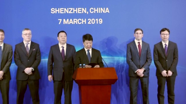 화웨이 美 정부 장비 사용 금지는 위헌 소송 제기 / YTN