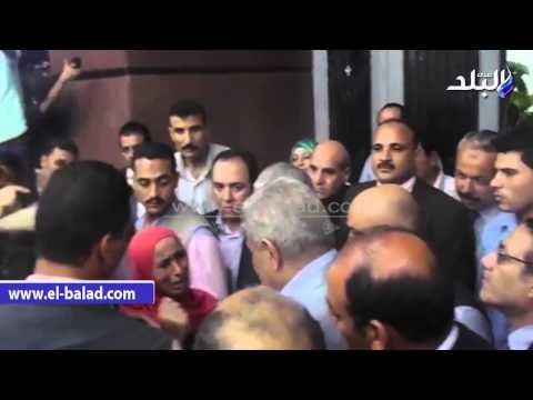 سيدات بالدقهلية يستقبلن محلب بالزغاريد ويطالبنه بحل مشاكلهن