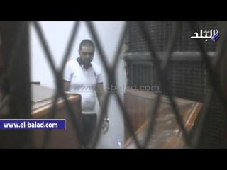 متهم  يسجد لله شكرا  عقب الحكم بسجنه 10 سنوات