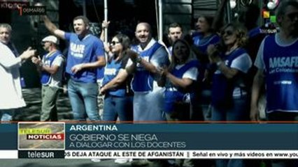 Docentes argentinos van a paro nuevamente en exigencia de paritarias