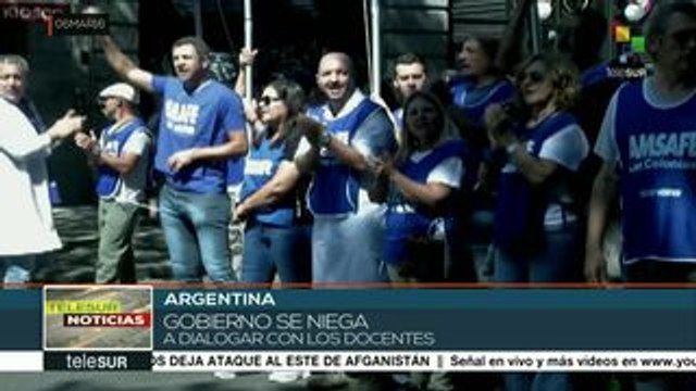 Docentes argentinos van a paro nuevamente en exigencia de paritarias