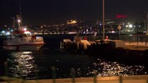 İstanbul Eminönü'nde Otomobil Denize Uçtu