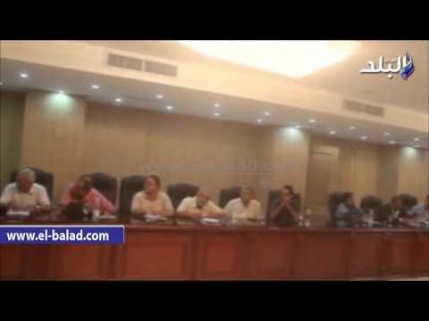 محافظ الفيوم ووزير الري يبحثان مشاكل الري والصرف الصحي والزراعة
