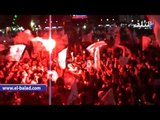 الألعاب النارية تغطى سماء نادى الزمالك احتفالا بلقب الكأس