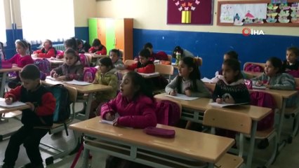 Karlıova’da eğitime kar engeli