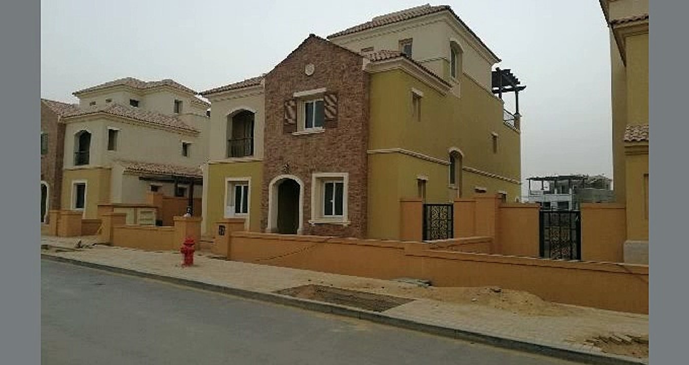 فيلا في افضل موقع في ميفيدا اعمار تشطيب كامل