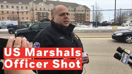 Télécharger la video: Rockford Illinois Active Shooter: Armed Suspect On Loose After Reportedly Shooting U.S. Marshal