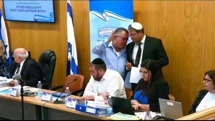 Israel election committee bans Arab-Israeli coalition