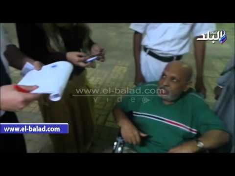 صدى البلد | ناخب مسن يدخل في نوبة بكاء شديدة : خايف على البلد