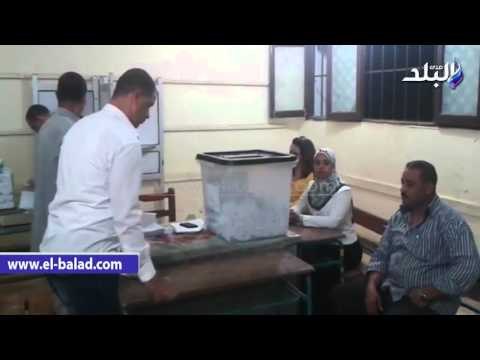 صدى البلد | وفد مراقبي الانتخابات يحضر فرز الأصوات بمدرسة اسماعيل قباني في أسيوط