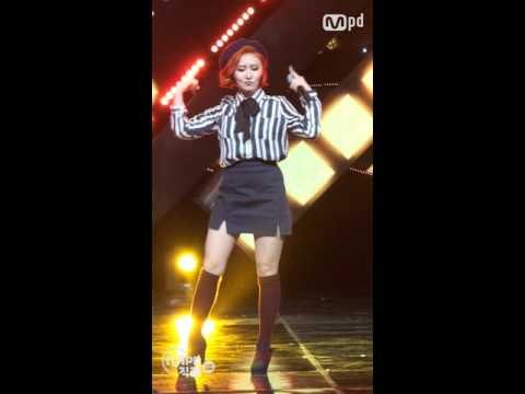 [MPD직캠] 마마무 화사 직캠 넌 is 뭔들 MAMAMOO Fancam @엠카운트다운_160303