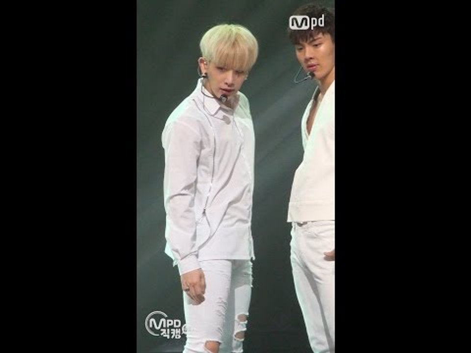 [MPD직캠] 몬스타엑스 원호 직캠 걸어 All In Monsta X WONHO Fancam @엠카운트다운_160616