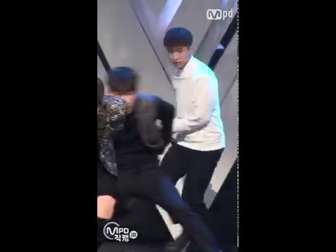 [MPD직캠] 세븐틴 도겸 직캠 U Seventeen DOKYEOM Fancam @엠카운트다운_160505