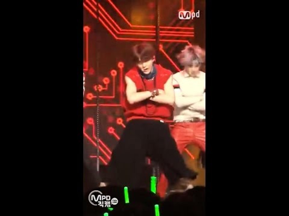[MPD직캠] 엔씨티127 유타 직캠 소방차 Fire Truck NCT127 YUTA Fancam @엠카운트다운_160721