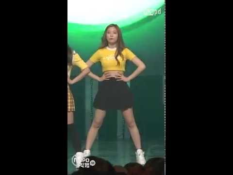 [MPD직캠] C.I.V.A 채경 CHAE KYOUNG 직캠 왜불러 Fancam @엠카운트다운_160707