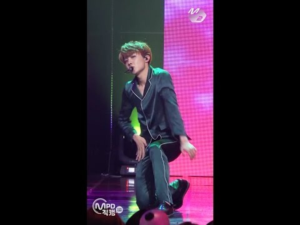 [MPD직캠] 방탄소년단 제이홉 직캠 '피 땀 눈물(Blood Sweat & Tears)' (J-HOPE FanCam) | @MCOUNTDOWN_2016.10.20