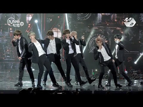 [MPD직캠] 방탄소년단 직캠 4K '불타오르네(FIRE)' (BTS FanCam) | @KCON 2017 Mexico_2017.3.17