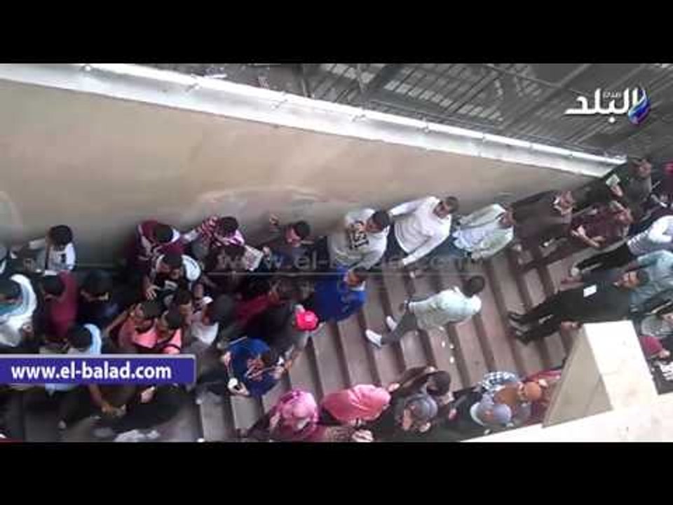 صدى البلد | توافد طلاب جامعة عين شمس على اللجان الانتخابية للإدلاء بأصوتهم