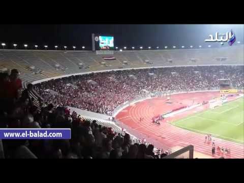 صدى البلد | تفتيش الجماهير ذاتياً بحثاً عن الشماريخ قبل لقاء مصر وتشاد