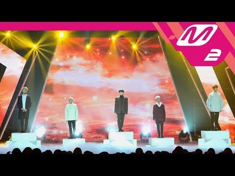 [MPD직캠] 세븐틴 직캠 4K '바람개비(PINWHEEL)' (SEVENTEEN FanCam) | @MNET PRESENT SPECIAL_2017.11.7