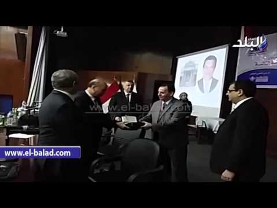 صدى البلد |  جامعة بنها تكرم عددا من الأساتذة المشاركين بمؤتمر المكتبات