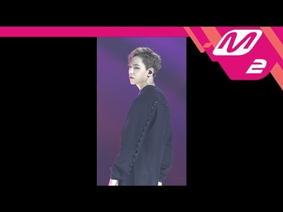 [MPD직캠] 세븐틴 버논 직캠 'TRAUMA' (SEVENTEEN VERNON FanCam) | @MNET PRESENT SPECIAL_2017.11.7