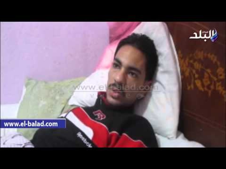 صدى البلد |  شاب مصاب بشلل نصفي يناشد المسئولين علاجه في الخارج