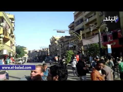 صدى البلد | متظاهرى الاقصر يقطعون الطريق ويطالبون بالقصاص من قاتل السجين