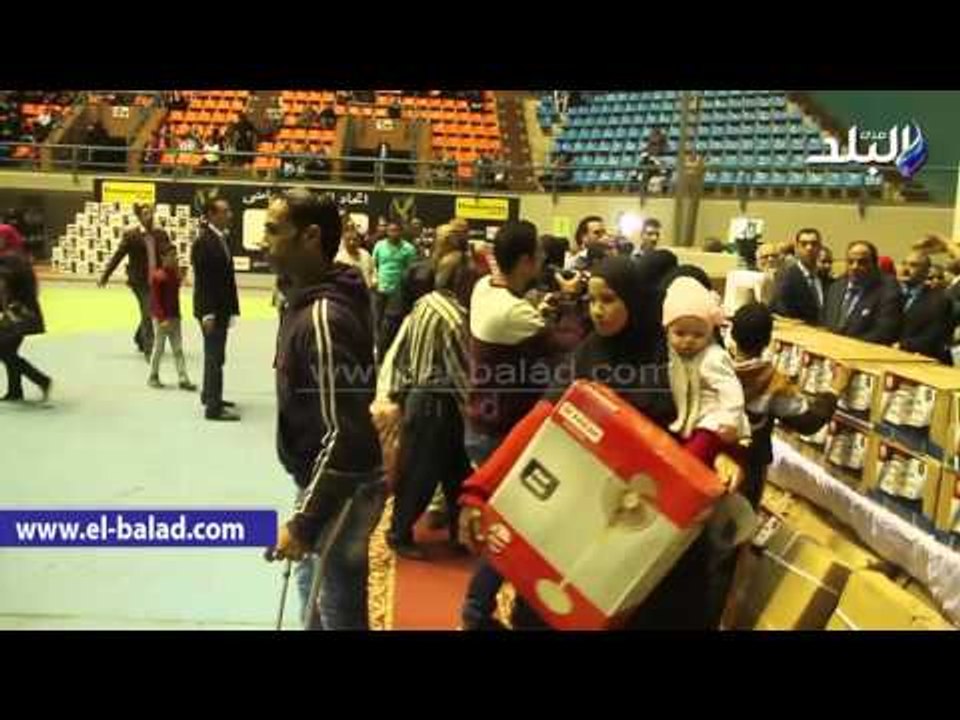 صدى البلد |   الداخلية توزع مساعدات عينية على المفرج عنهم من السجون