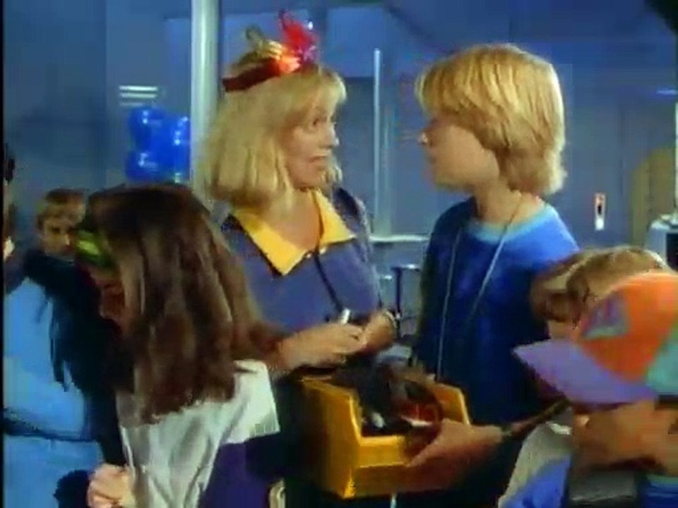 Ocean Girl [Deutsch]   S1E5   Stiefvater unerwünscht