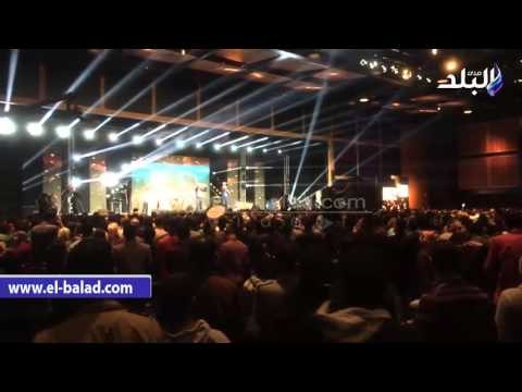 صدى البلد | محافظ جنوب سيناء يلتقى الكينج قبل حفل شرم الشيخ