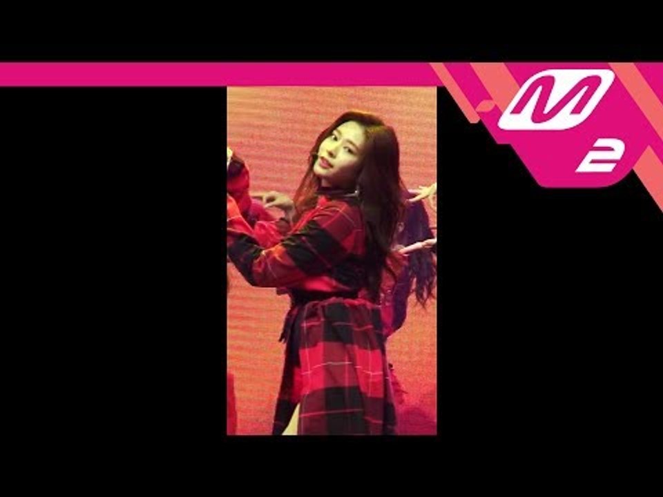 [MPD직캠] 아이즈원 김민주 직캠 '라비앙로즈(La Vie en Rose)' (IZ*ONE Kim Minju FanCam) | @IZ*ONE SHOW-CON