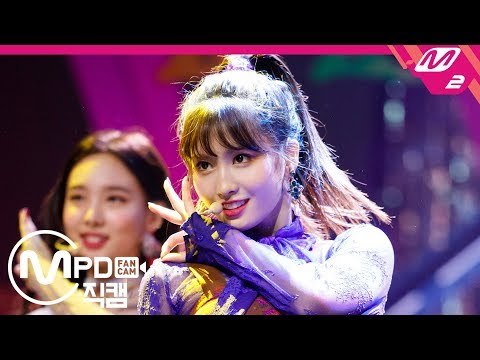 [MPD직캠] 트와이스 모모 직캠 'YES or YES' (TWICE MOMO FanCam) Ver.2 | @MCOUNTDOWN_2018.11.8