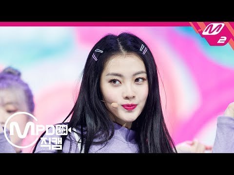 [MPD직캠] 위키미키 루시 직캠 ‘True Valentine’ (Weki Meki LUCY FanCam) | @MCOUNTDOWN_2018.11.15