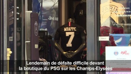 Ligue des Champions: les supporters du PSG dépités