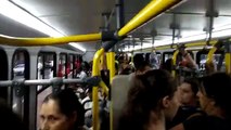 Vídeo mostra ônibus da linha Centro/Terminal Oeste completamente lotado