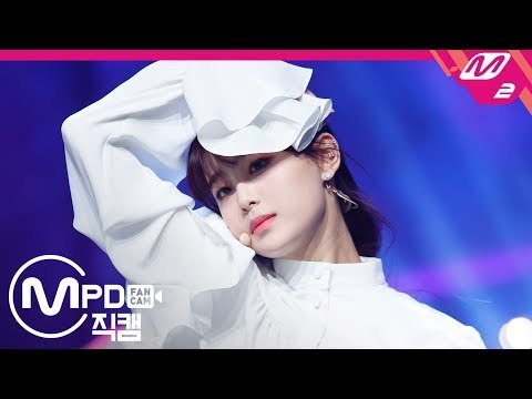 [MPD직캠] 이달의 소녀 츄 직캠 ‘Butterfly’ (LOONA Chuu FanCam) | @MCOUNTDOWN_2019.2.21