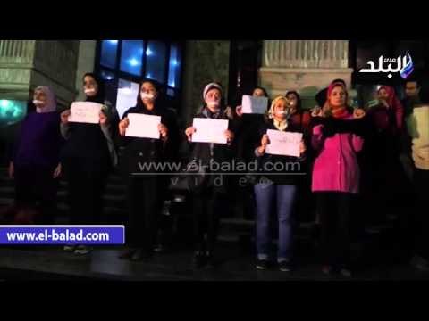صدى البلد | صحفيات يتجمعن أمام النقابة للتظاهر بعنوان لا للعنف ضد المرأة